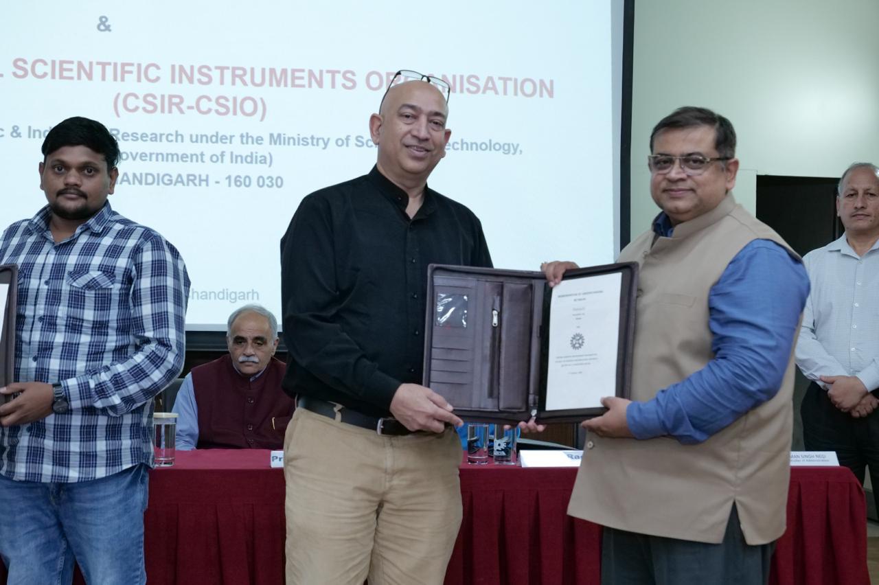 Hanuai-CSIR-Meetup-awards-CEO - HanuAI Gallery